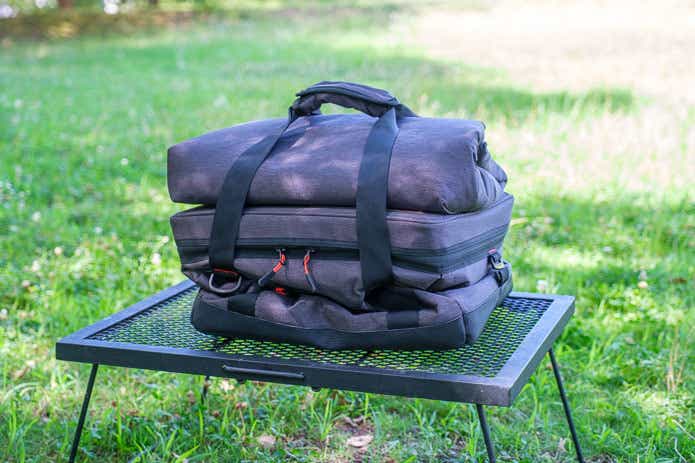 HUGEL エアロゲルソフトクーラーボックスの収納状態