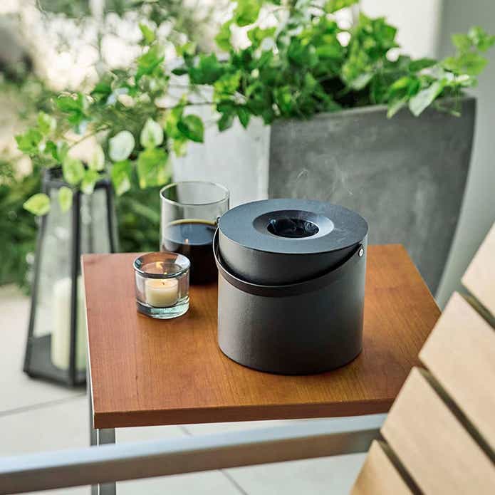 山崎実業 「そのまま入れられる 蚊取り線香収納ポット」