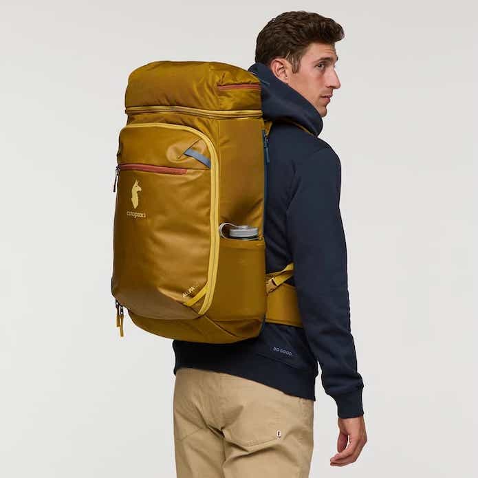 【早い者勝ちです!!】レアパープル入荷!!コトパクシ bataan サステナブルなアメリカのアウトドアブランド・Cotopaxi