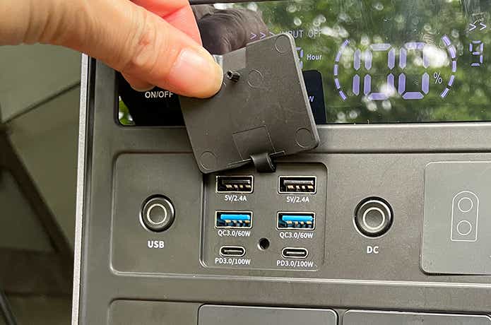 ETAKER「Portable Power Station M2000