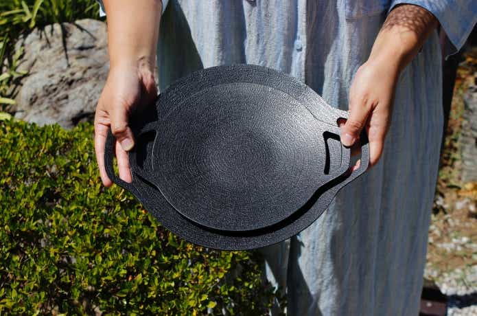 キャンプマルチグリドル25cmと20cmを重ねる