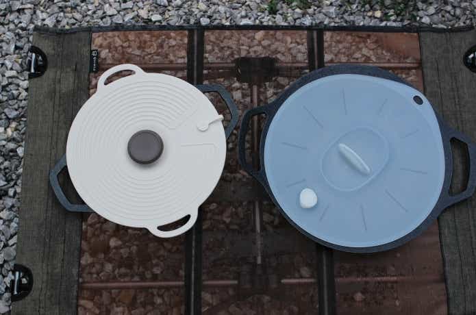 シリコンのふたを合わせている