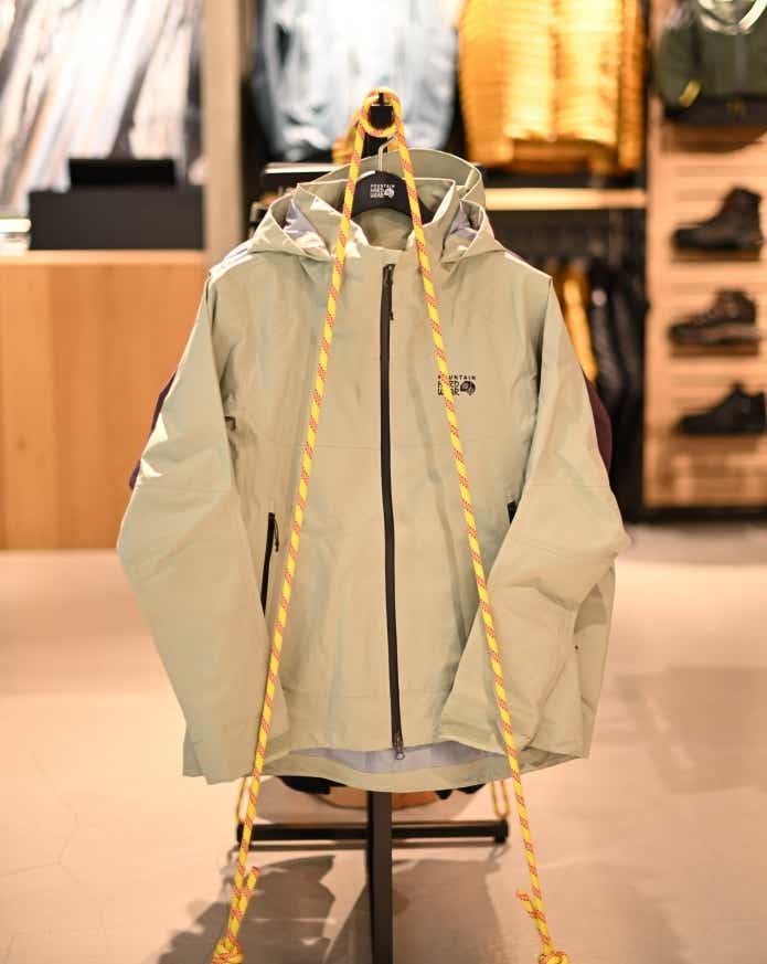 マウンテンハードウェア　原宿　MOUNTAIN HARDWEAR HARAJUKU