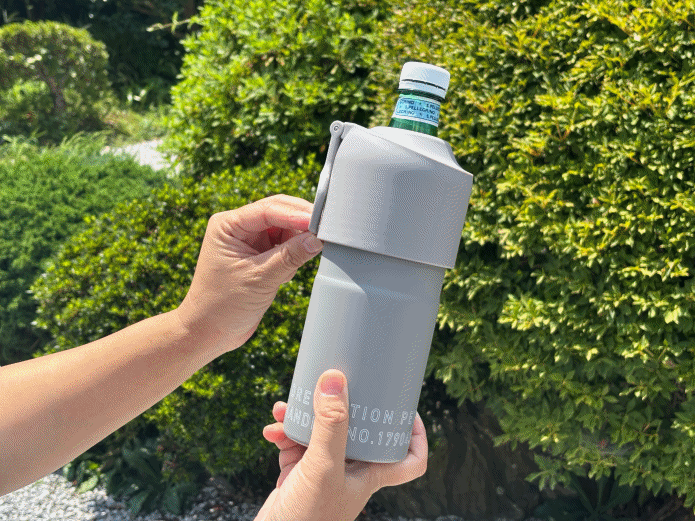 ラコレペットボトルホルダーのハンドルの可動