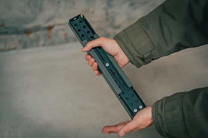 トヨトミ　ギアミッション　「バーサグリップ（VG-GM1）」「ティンバーベース（VG-GM1）」