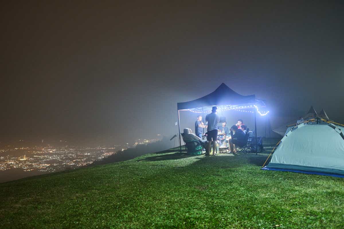 マレーシアのボルネオ島への親子キャンプ旅