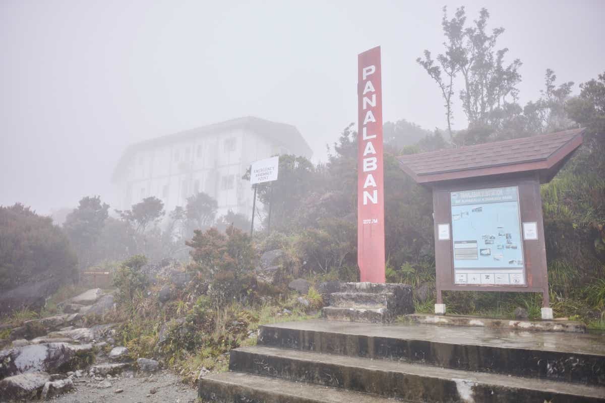マレーシアのボルネオ島への親子キャンプ旅
