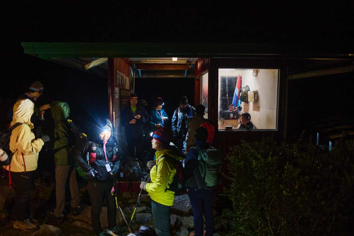 マレーシアのボルネオ島への親子キャンプ旅