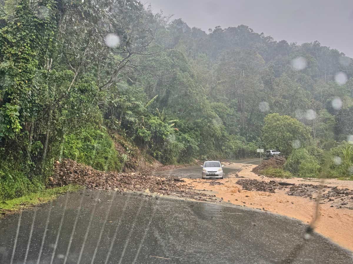 マレーシアのボルネオ島への親子キャンプ旅