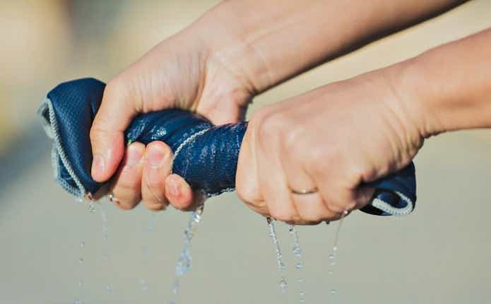 ポストジェネラル 「クイックドライ フーディータオル」