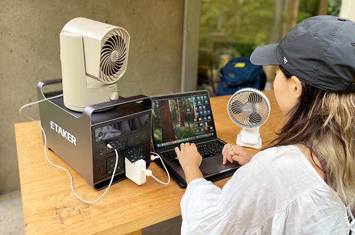 ETAKER「Portable Power Station M2000