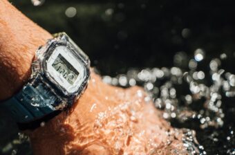 【3,980円〜】タフで安心！キャンプもプールも“安心して使える”防水時計16選