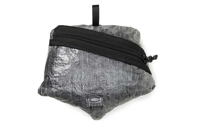 Packable Sil. Daypack15を収納したところ