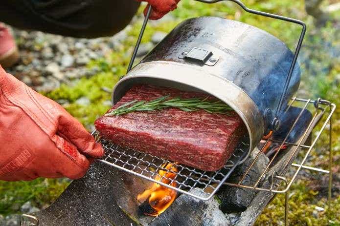 飯盒でローストビーフ