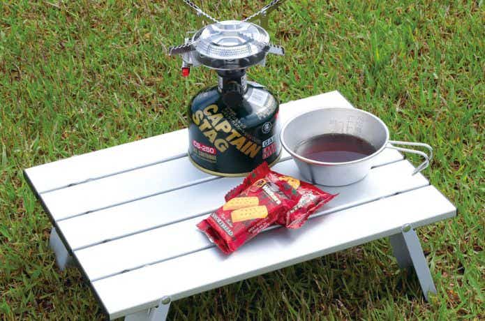 キャプテンスタッグ「アルミロールテーブル〈コンパクト〉」