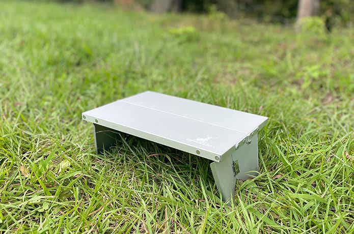 キャプテンスタッグ 「A4 アルミポップアップテーブル」