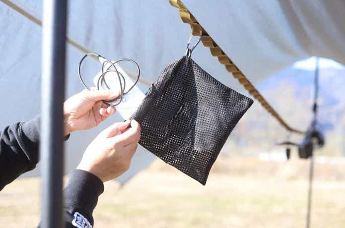 ANOBA ハンギングチェーンで袋を吊るす