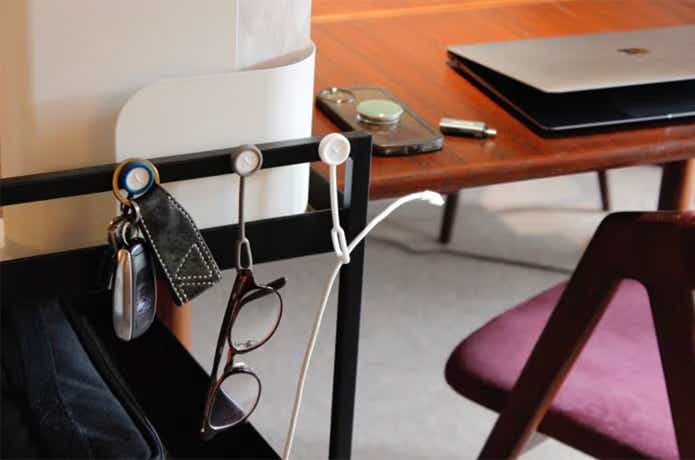 八幡化成「ボタンスリング」