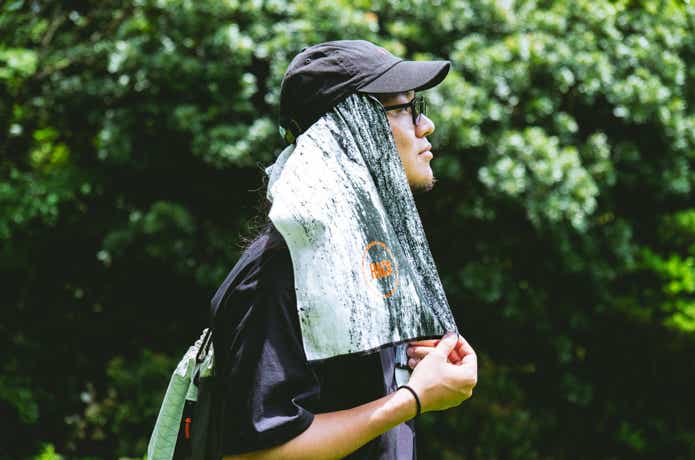 CHAORASのスポーツてぬぐい（CAMP HACK exclusive）BLACK BARK