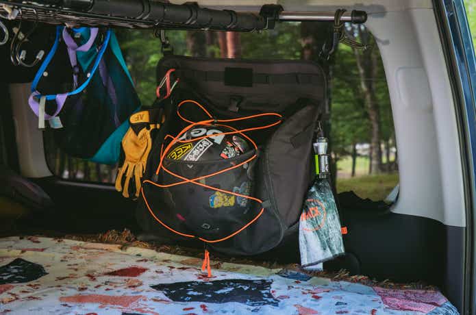 CAMP HACKオリジナルの「マルチシューズラック」