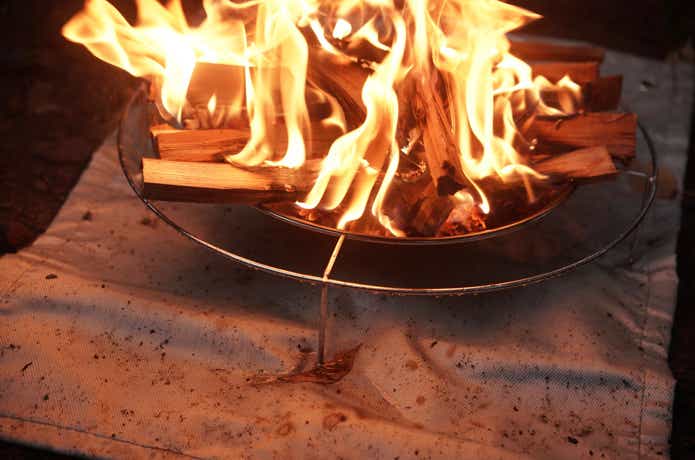 DAISOファイアースタンド