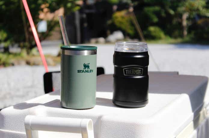 サーモスとスタンレーの缶クーラー