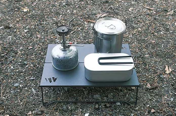 ダイソー「アウトドアミニテーブル」