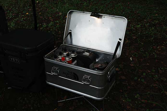 BougeRV AL01が蓋についたコンテナ