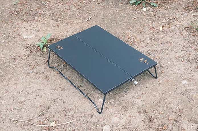 ダイソー「アウトドアミニテーブル」