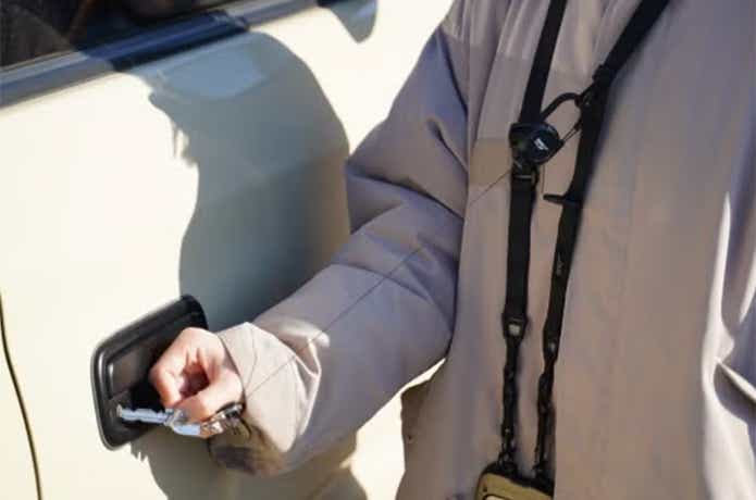 NITEIZE「360° マグネット スライドロックカラビナー