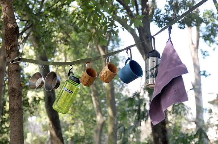 モトハシテープ タフフックで食器を吊るす