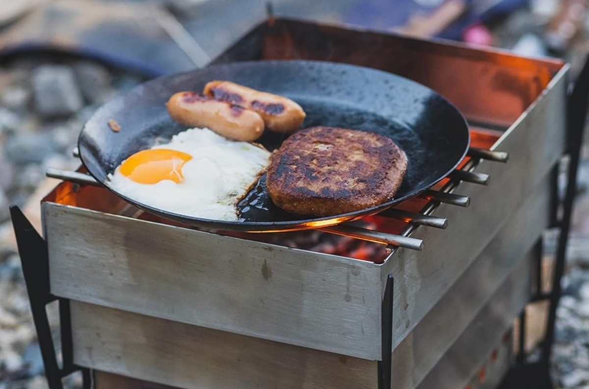 キャンプ用品詰め合せ　焚き火台　テーブル　チェア まさかの最大66%OFF】焚き火台・チェア・テーブルまで！ハング