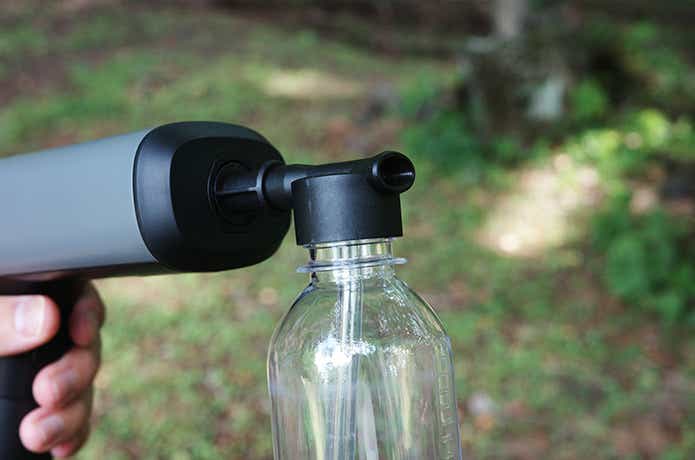 本体に取り付けた洗浄タンクキット