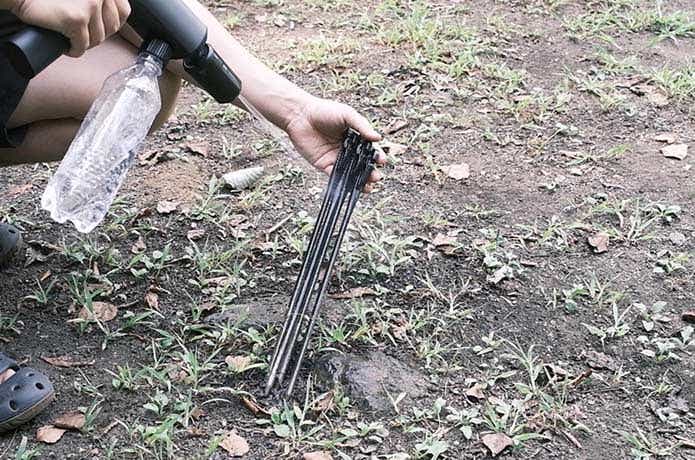 ペグに噴射するポケッタブル高圧洗浄機