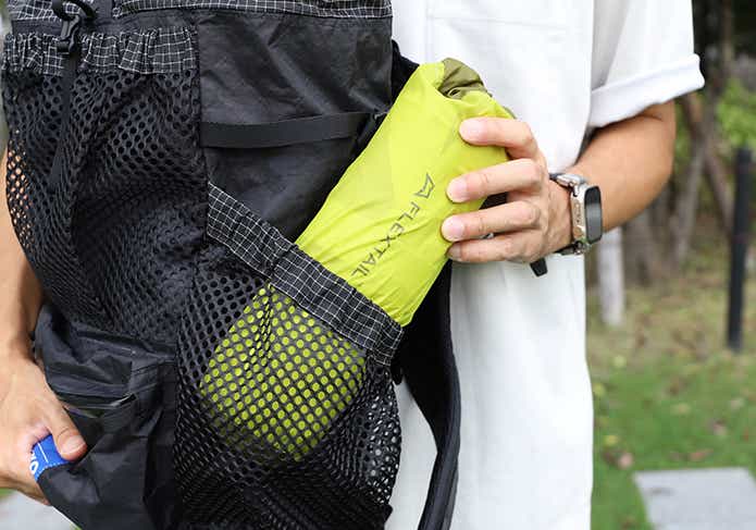 タイニースリーピングパッドの収納時