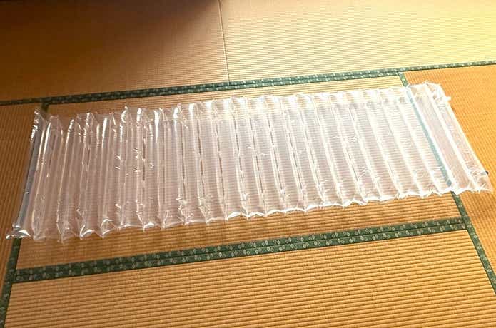ダイソー「防災備蓄用エアーマット」