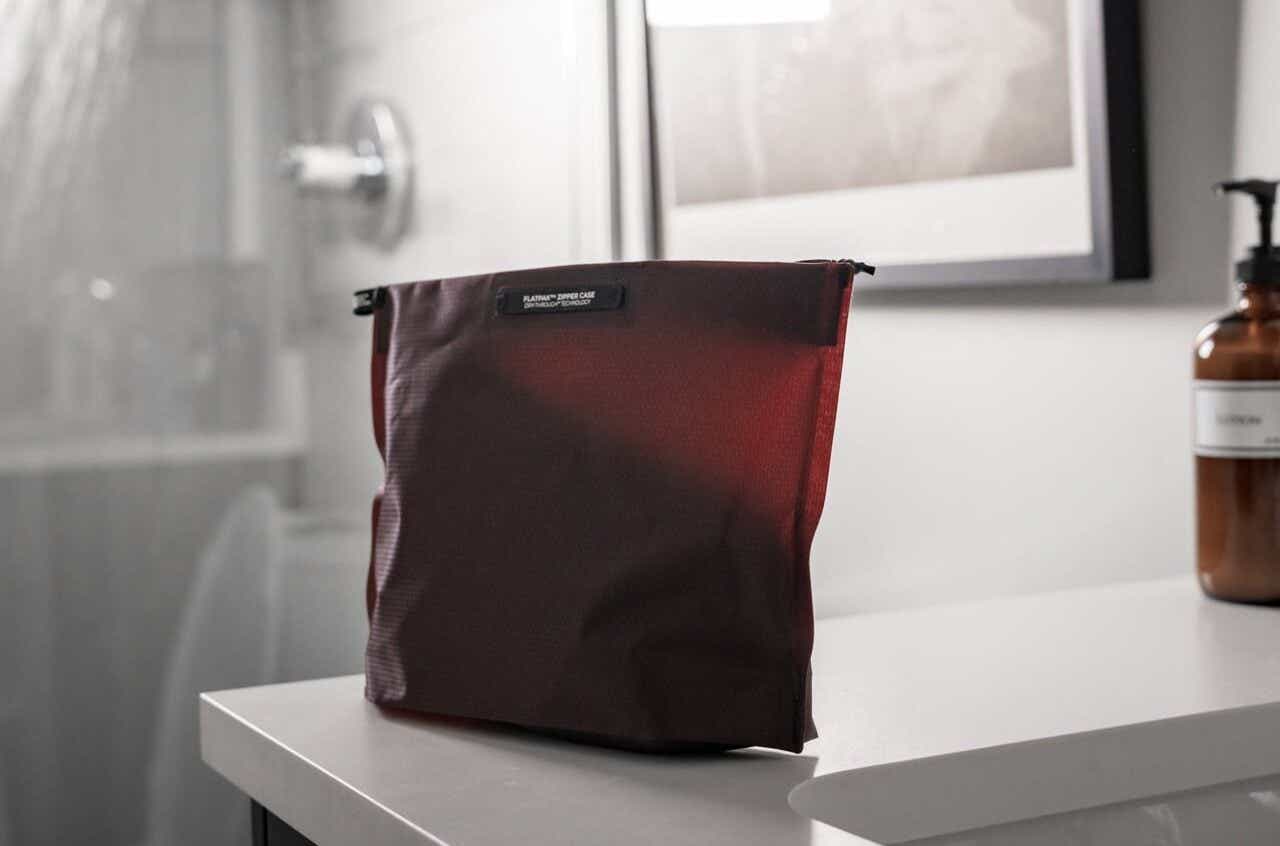 Matadorのフラットパックジッパートイレタリーケース