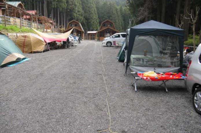 ファミリーオートキャンプ場いのせのサイト