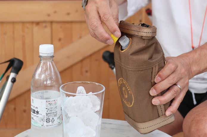 C&C.P.H.EQUIPMEMT「LIQUOR CASE(900ml)」を使う