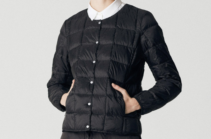 タイオン ベーシック クルーネックボタン インナーダウンジャケット