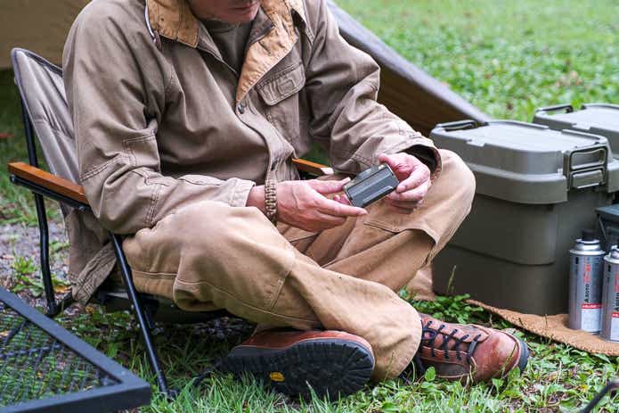 スリムライトミニを持つ