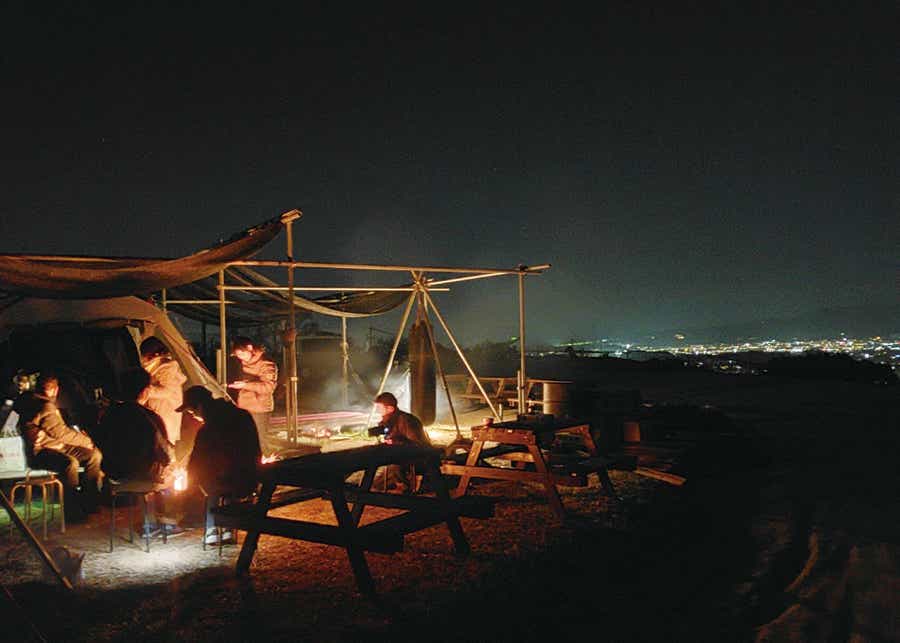 静かな環境が魅力のキャンプ場。大阪からのアクセスも良好