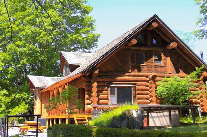 星の降る森のバンガロー