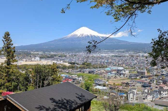 桂の森CAMPERS FIELDから見える富士山