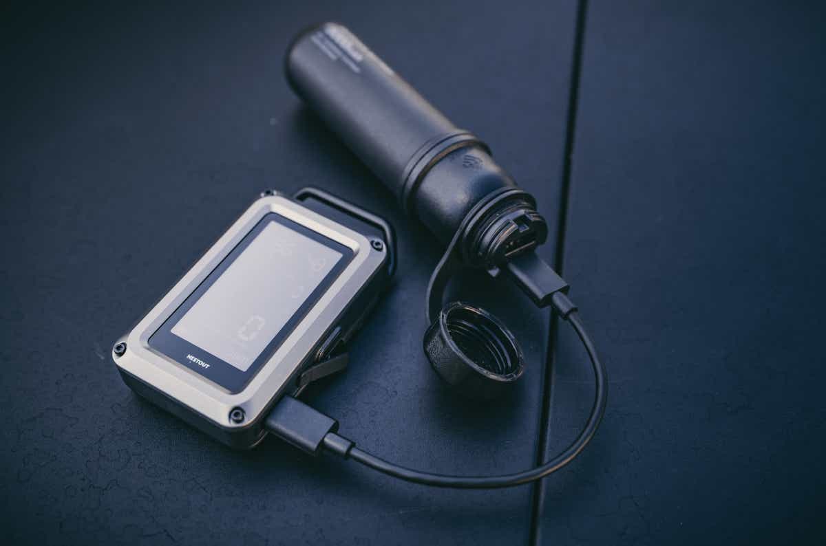 エレコム ネストアウト 「NESTOUT 一酸化炭素アラーム 3in1」「NESTOUT 一酸化炭素アラーム ベーシック」