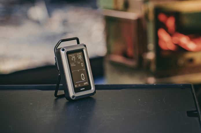 エレコム ネストアウト 「NESTOUT 一酸化炭素アラーム 3in1」「NESTOUT 一酸化炭素アラーム ベーシック」