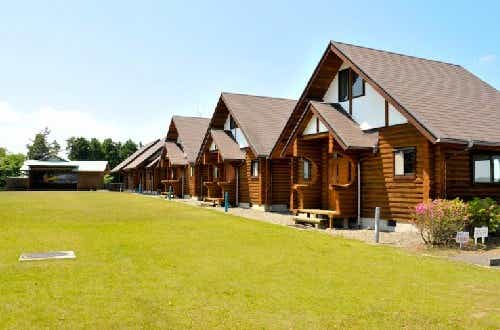 県内屈指の星空観察スポット。快適なログキャビンに宿泊