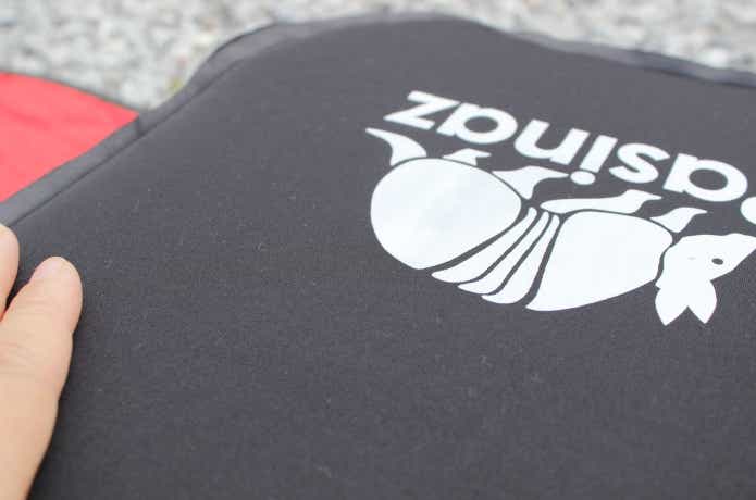 表地のスパンデックス素材のアップ