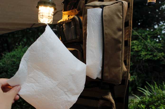 ティッシュケースにキッチンペーパー入れている