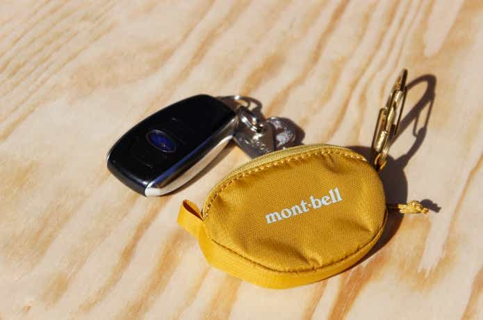 コインパースに鍵を収納している